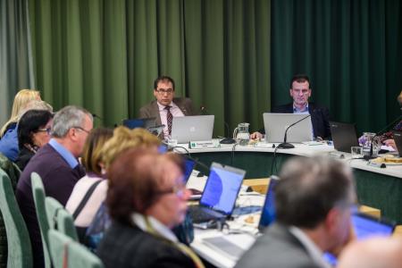 Občinski svet na 3. redni seji sprejel dvoletna proračuna 13